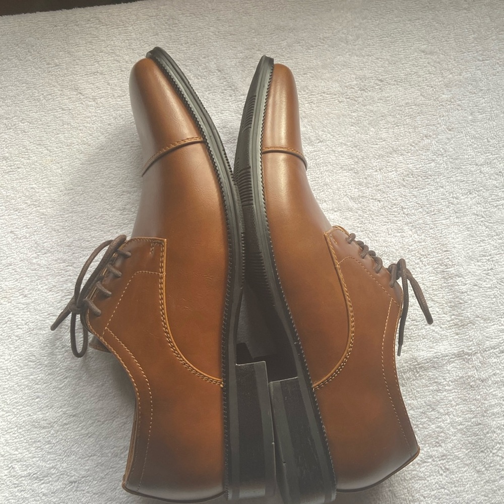 Alfani Brown Leather Oxfords with Polished Finish - Picture 6 of 8